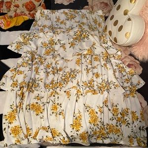 Beautiful layered skirt with yellow flowers